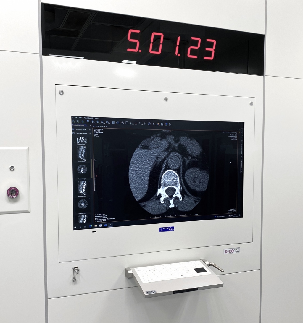 DICO 1M 40" cyfrowy komputer medyczny (wersja do wbudowania w ścianę) - producent Ultra-Viol